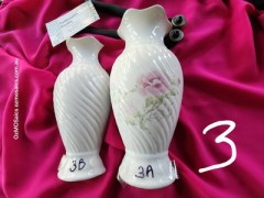 Halved cream vase with smooth glaze and flat back – ready for mosaic use